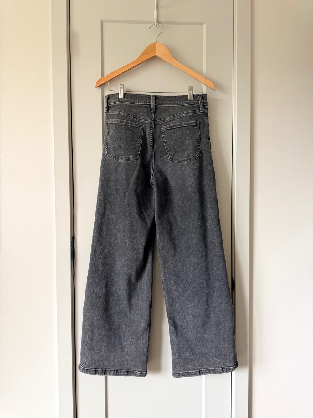 Banana Republic Factory Wide Leg High Rise Jeans Gray Black Wash Size 28/6 - Picture 4 of 6